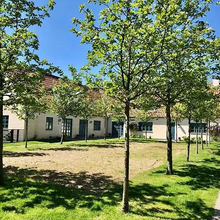 Historisk Gardstemning I Tisvildeleje بيت للعطل *